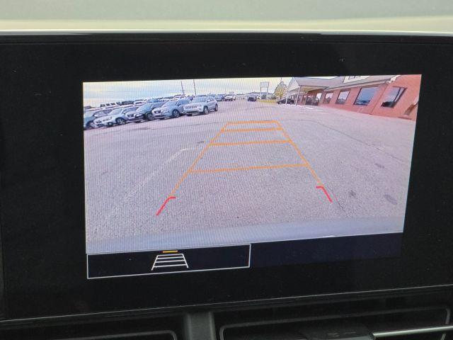 used 2025 Chevrolet Trax car, priced at $21,297