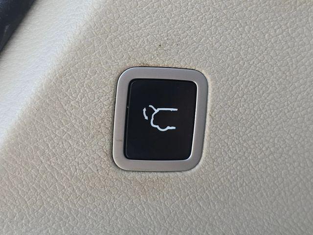 used 2019 Chrysler Pacifica car, priced at $12,987