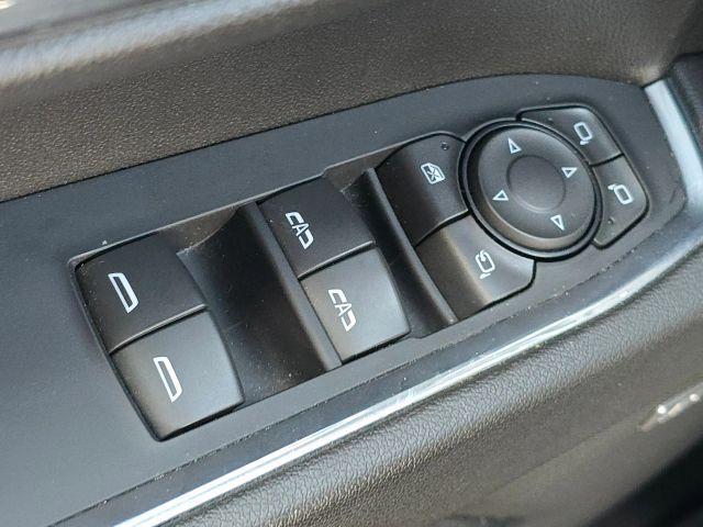 used 2023 GMC Sierra 1500 car, priced at $43,987