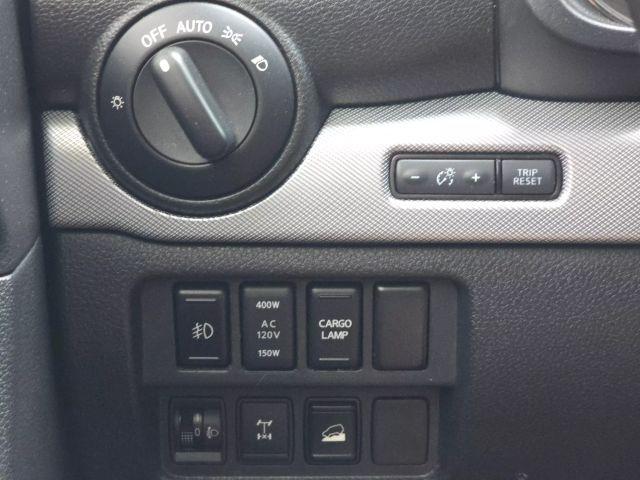 used 2019 Nissan Titan car, priced at $27,999