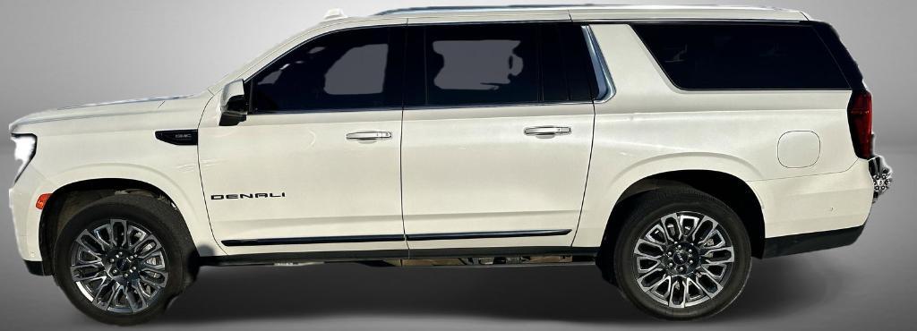 used 2024 GMC Yukon XL car, priced at $80,440