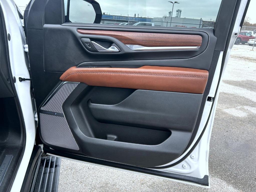 used 2024 GMC Yukon XL car, priced at $78,880