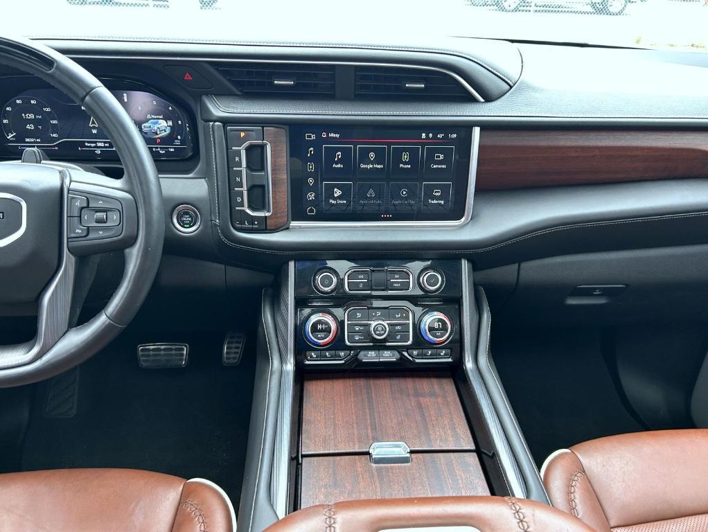 used 2024 GMC Yukon XL car, priced at $78,880