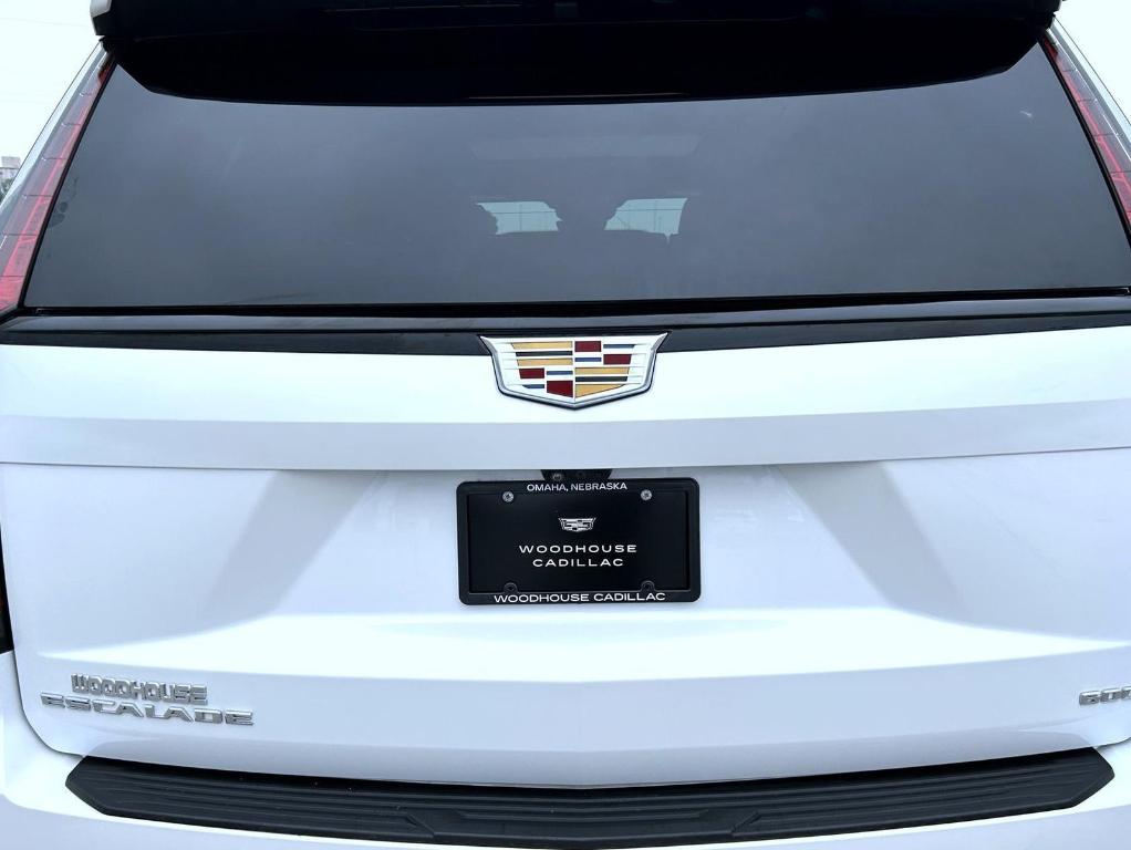 used 2022 Cadillac Escalade car, priced at $73,660