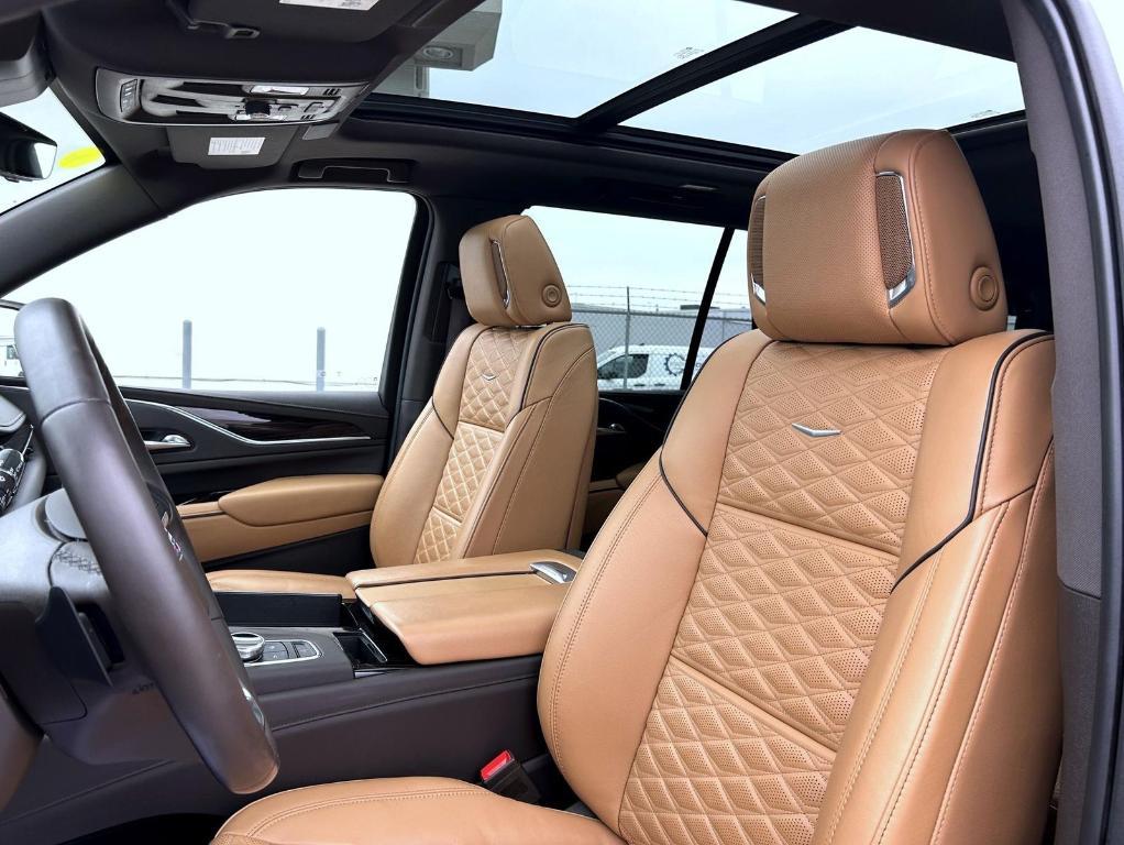 used 2022 Cadillac Escalade car, priced at $73,660