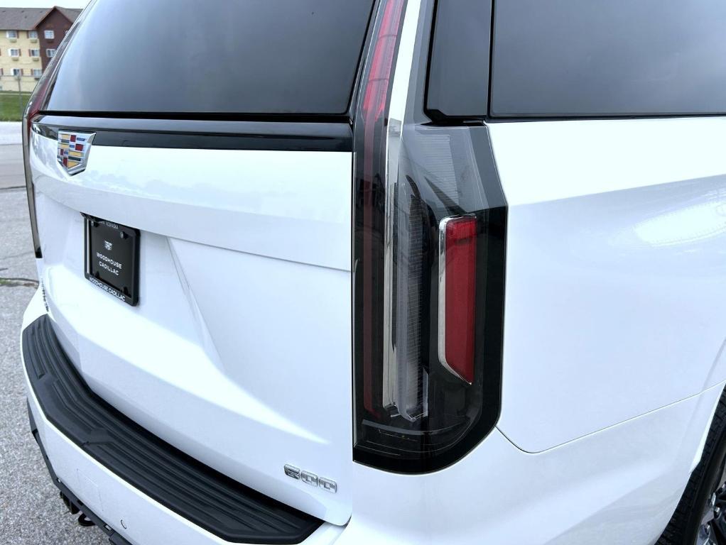 used 2022 Cadillac Escalade car, priced at $73,660