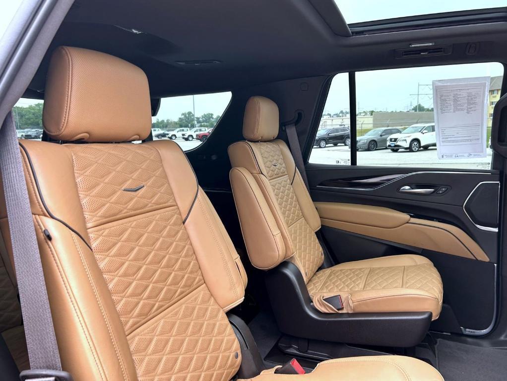 used 2022 Cadillac Escalade car, priced at $73,660