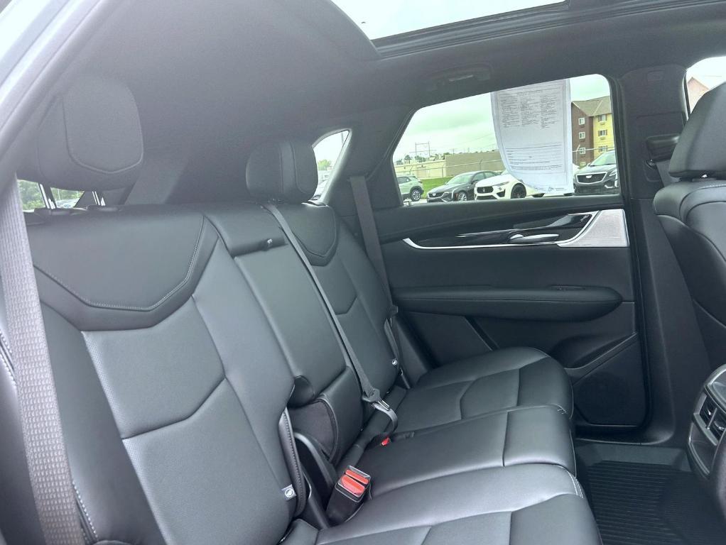used 2025 Cadillac XT5 car, priced at $49,990