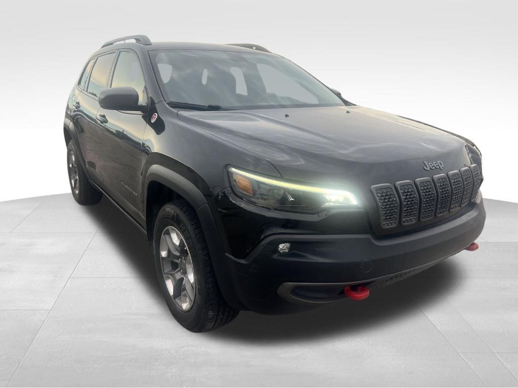 used 2019 Jeep Cherokee car, priced at $12,880