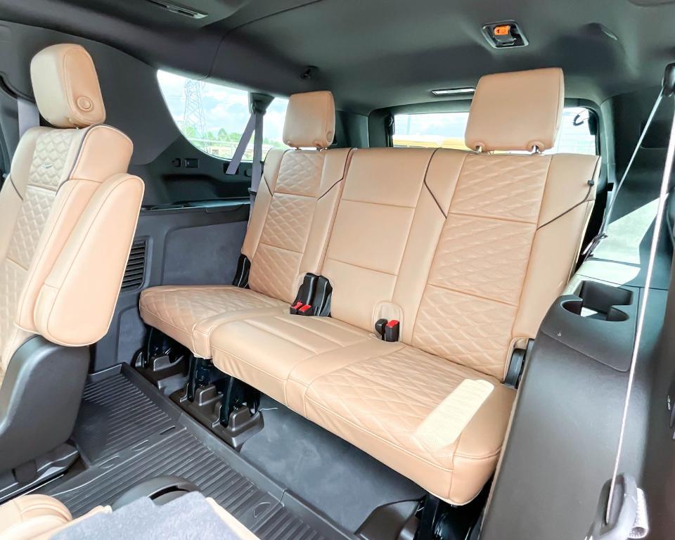 used 2023 Cadillac Escalade ESV car, priced at $77,440