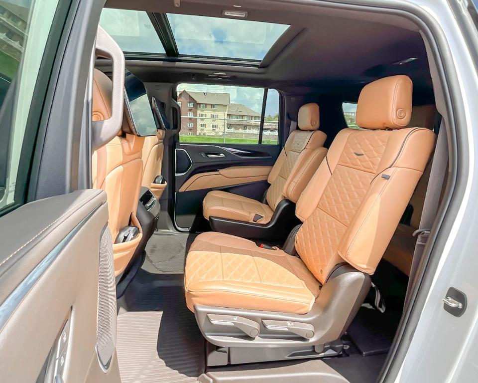 used 2023 Cadillac Escalade ESV car, priced at $77,440