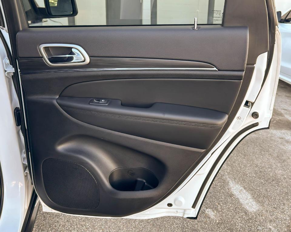 used 2021 Jeep Grand Cherokee car, priced at $25,963