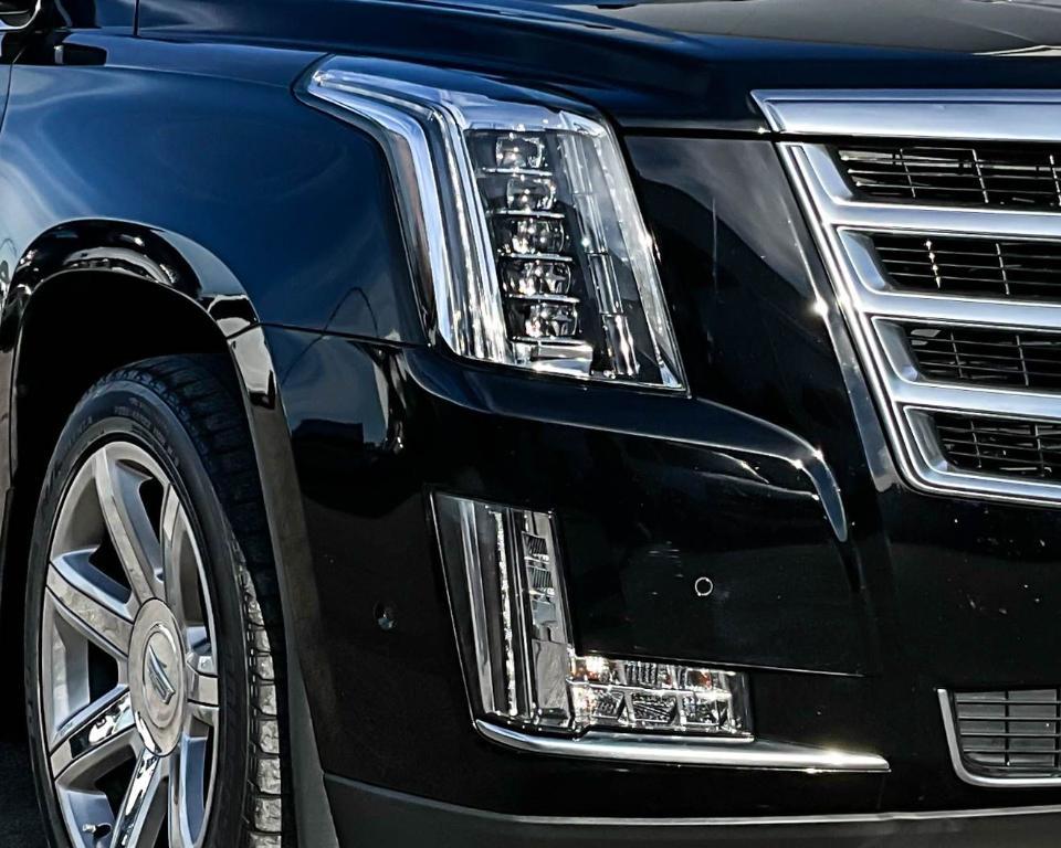 used 2018 Cadillac Escalade car, priced at $41,490