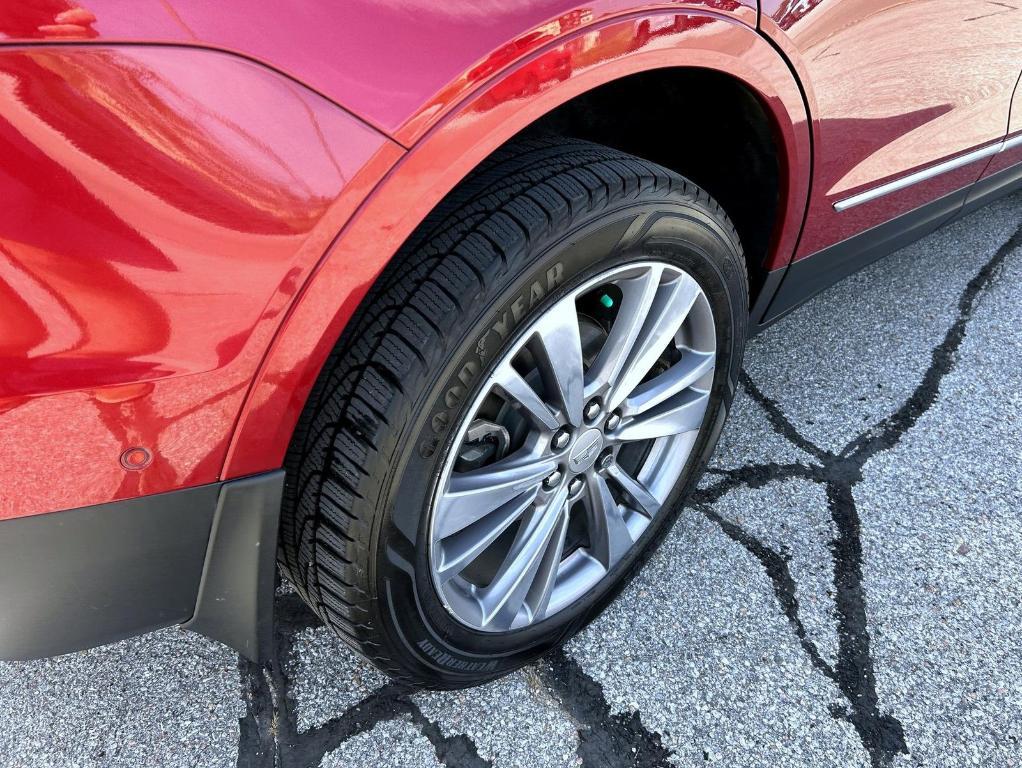 used 2020 Cadillac XT5 car, priced at $20,880