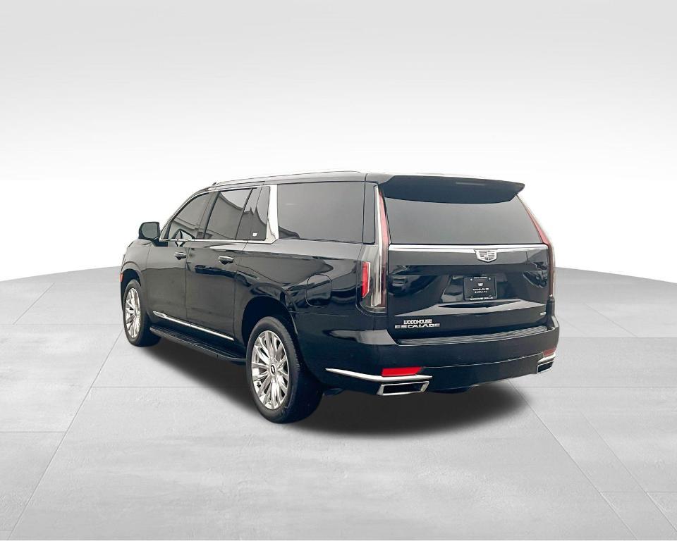 used 2023 Cadillac Escalade ESV car, priced at $75,660