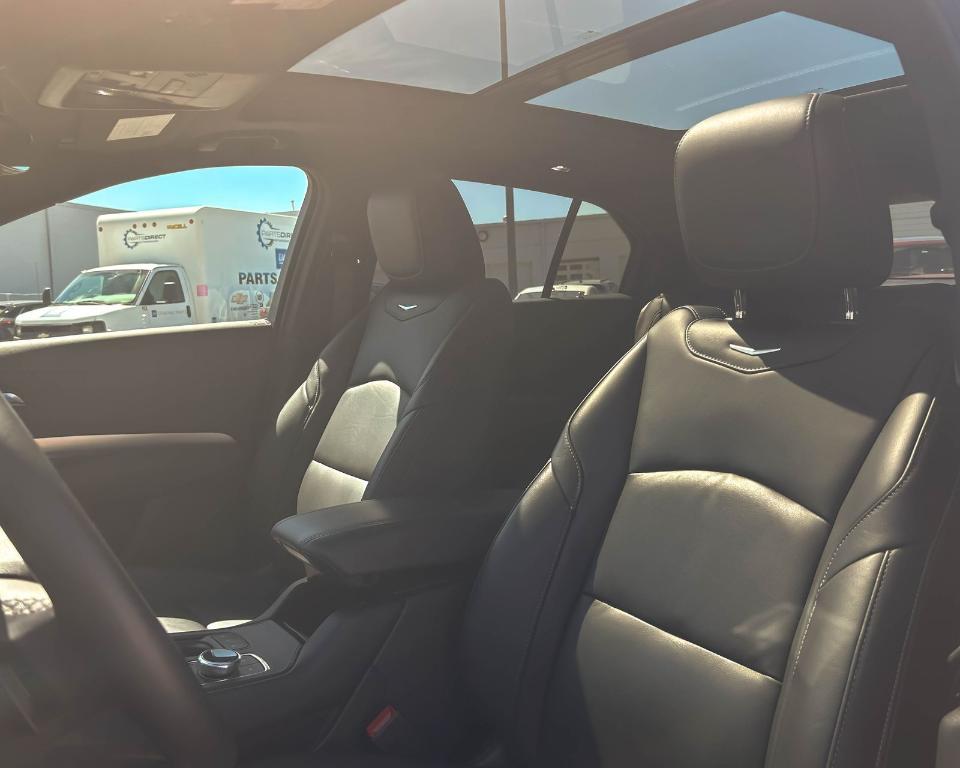 used 2022 Cadillac XT4 car, priced at $29,582