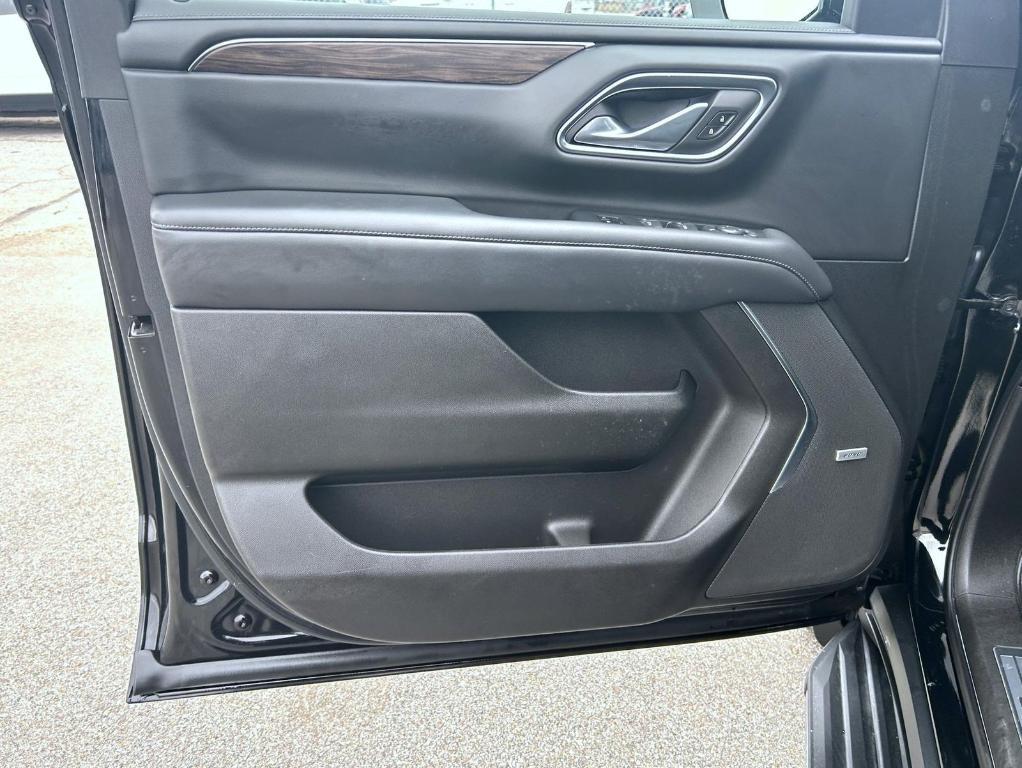 used 2021 Chevrolet Tahoe car, priced at $43,990