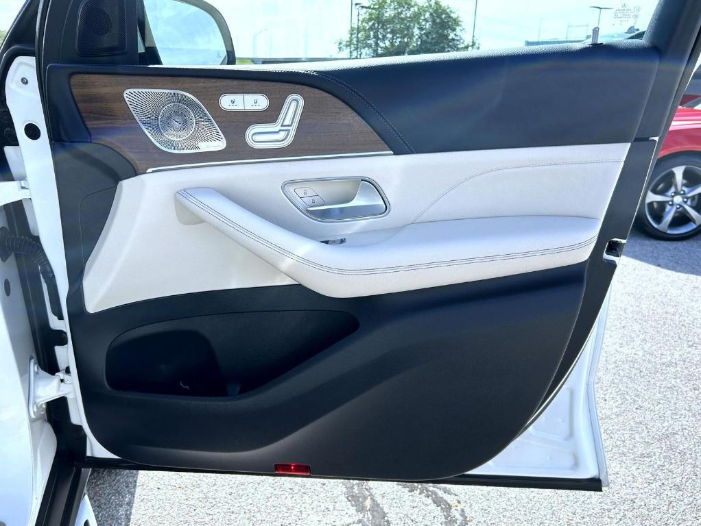 used 2022 Mercedes-Benz GLE 350 car, priced at $39,660