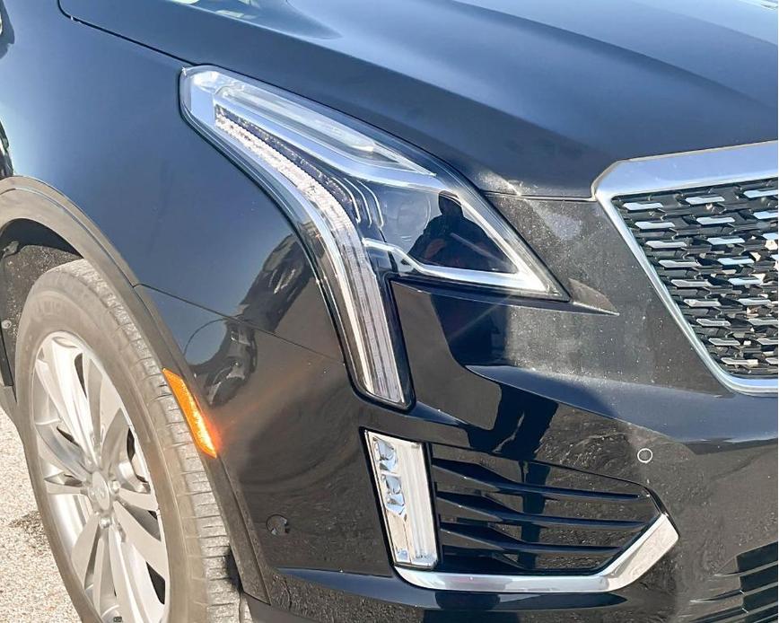 used 2021 Cadillac XT5 car, priced at $32,960