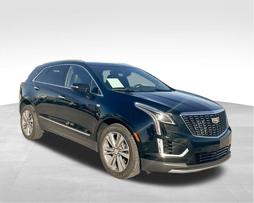 used 2021 Cadillac XT5 car, priced at $32,960