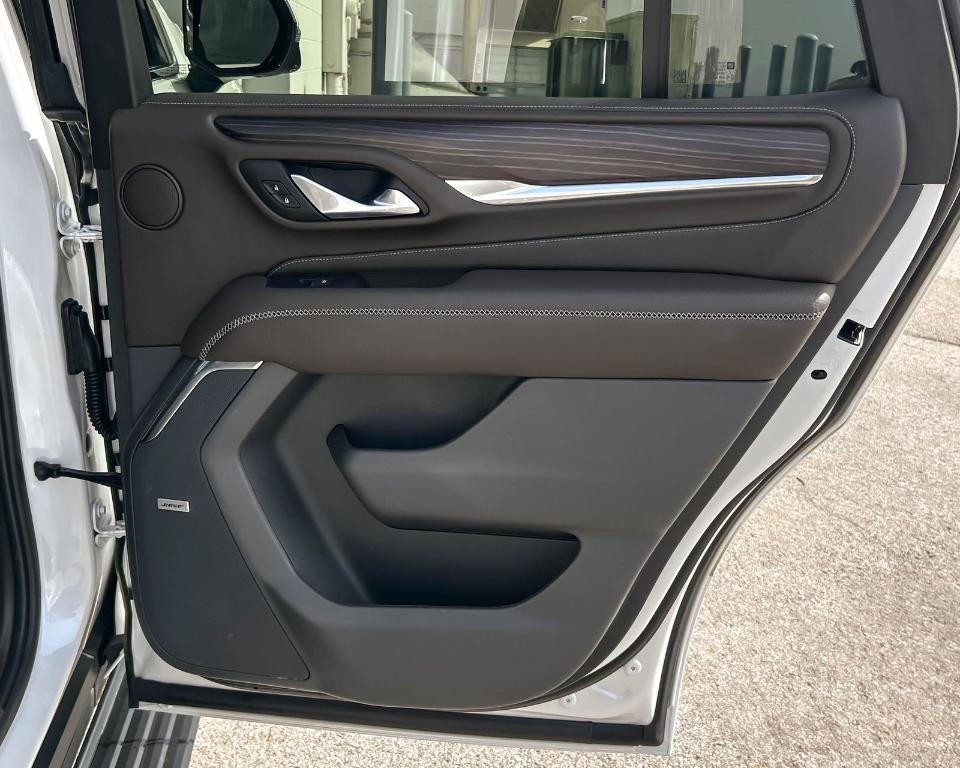 used 2022 GMC Yukon car, priced at $61,378