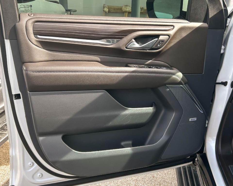 used 2022 GMC Yukon car, priced at $61,378