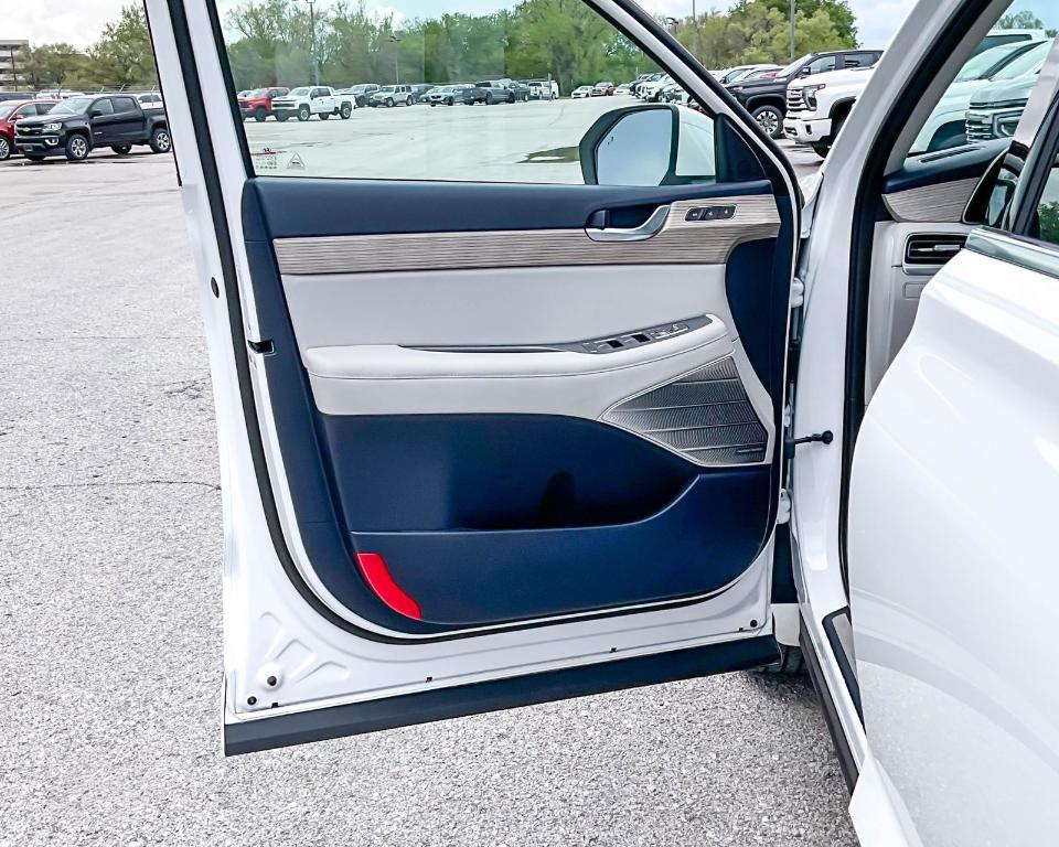 used 2022 Hyundai Palisade car, priced at $42,650