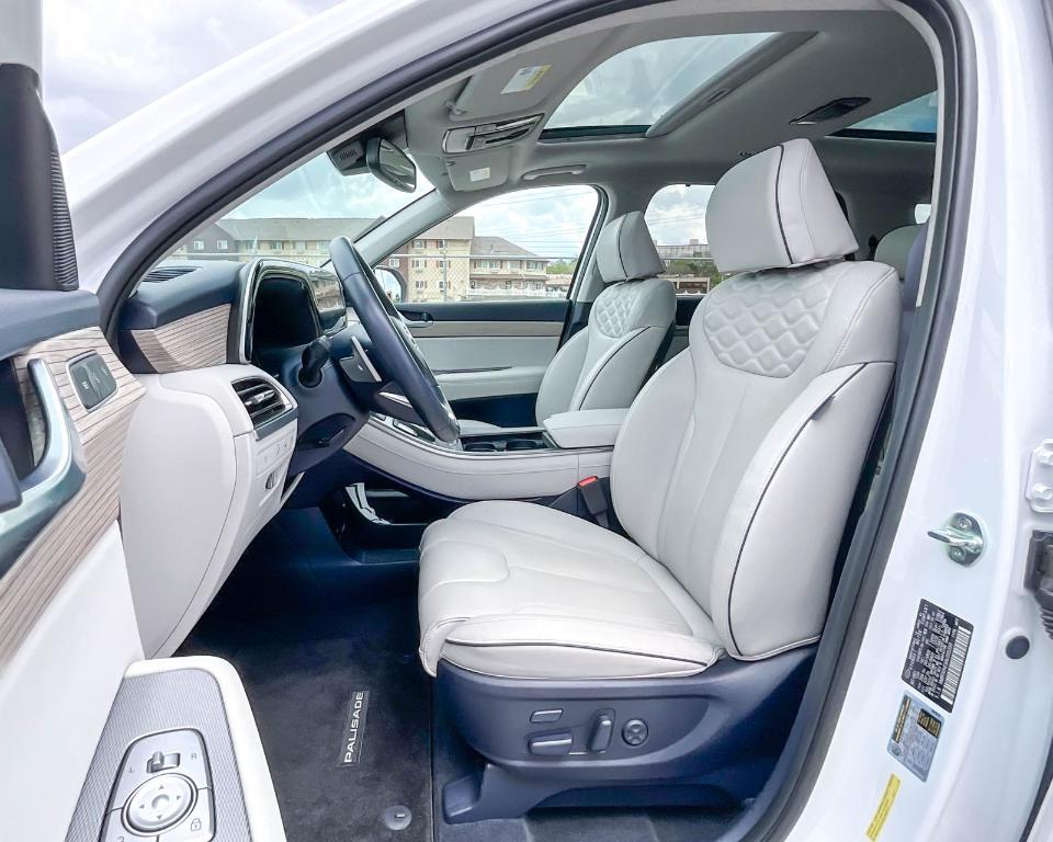 used 2022 Hyundai Palisade car, priced at $42,650
