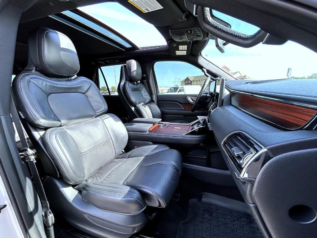 used 2024 Lincoln Navigator car, priced at $81,990