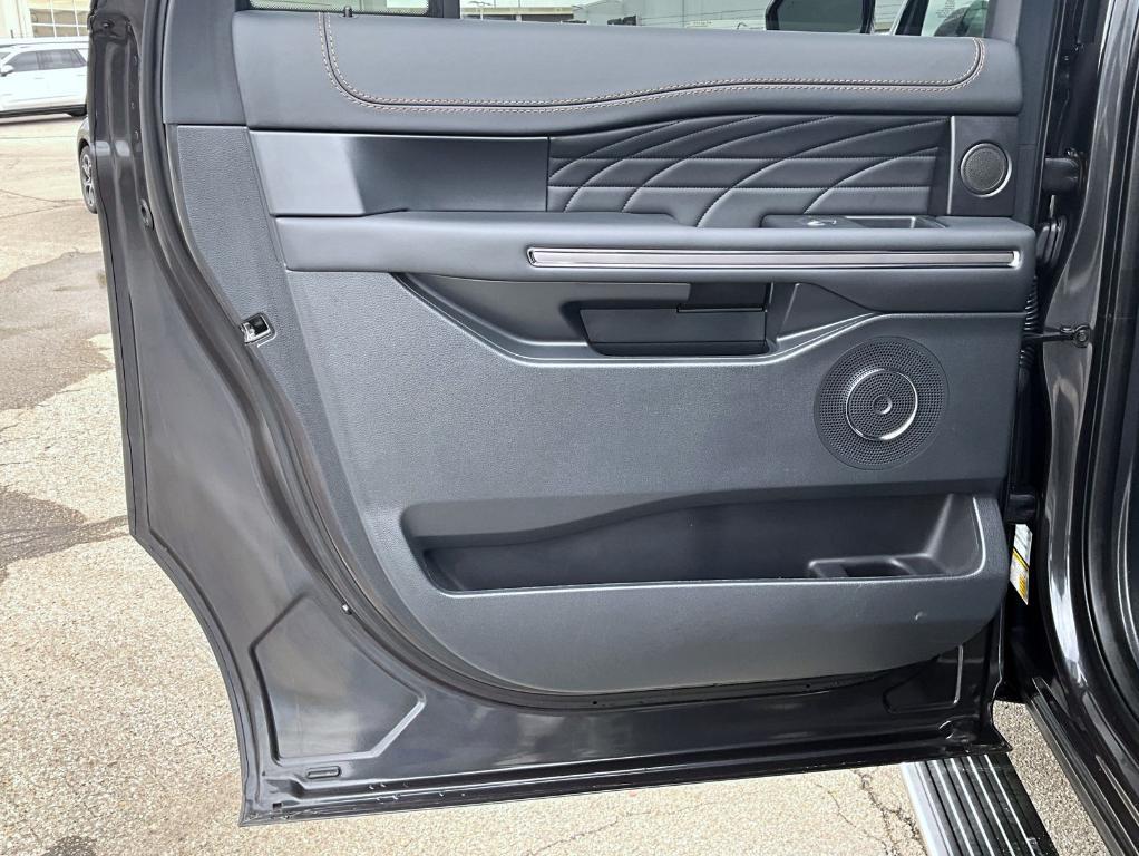 used 2022 Ford Expedition Max car, priced at $57,992
