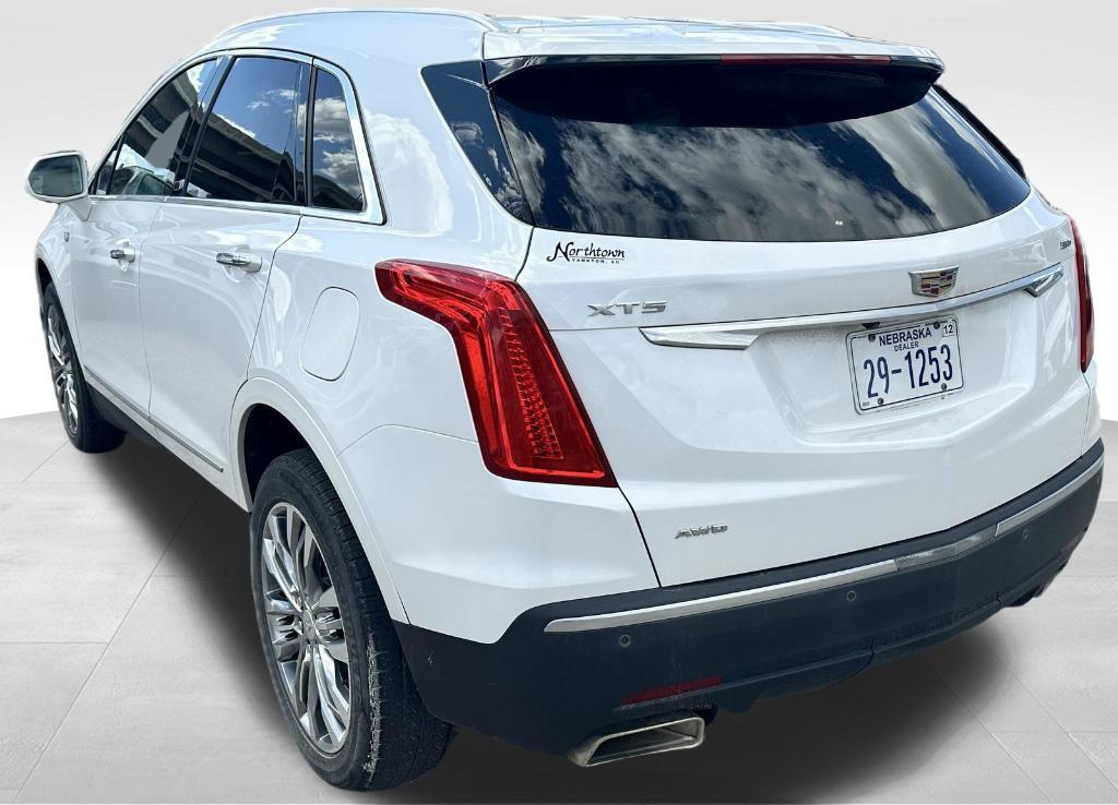 used 2017 Cadillac XT5 car, priced at $21,374