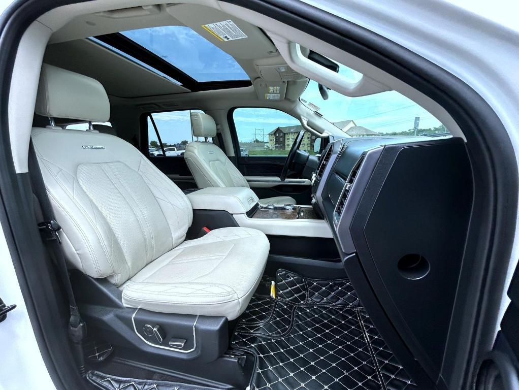 used 2021 Ford Expedition car, priced at $43,660