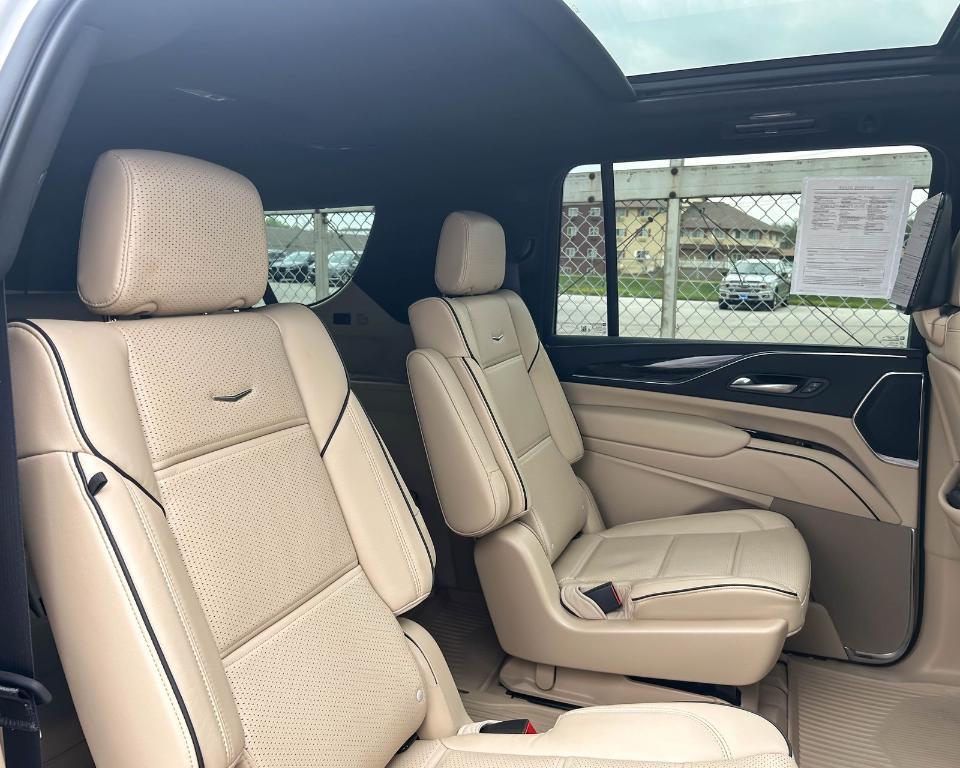 used 2024 Cadillac Escalade ESV car, priced at $95,805