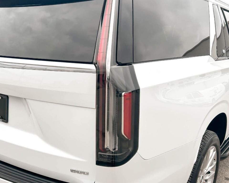 used 2024 Cadillac Escalade ESV car, priced at $95,805