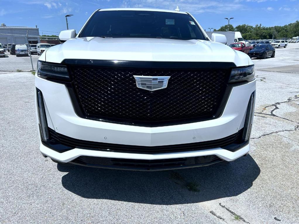used 2022 Cadillac Escalade ESV car, priced at $69,550
