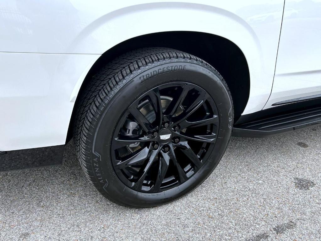 used 2023 Cadillac Escalade ESV car, priced at $77,880