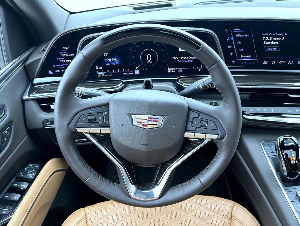 used 2023 Cadillac Escalade ESV car, priced at $77,880