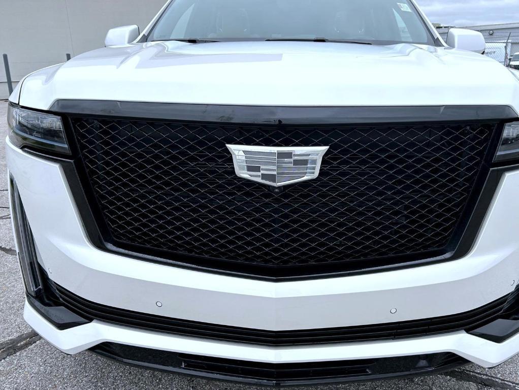used 2023 Cadillac Escalade ESV car, priced at $77,880