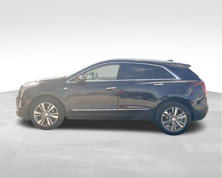 used 2021 Cadillac XT5 car, priced at $35,990