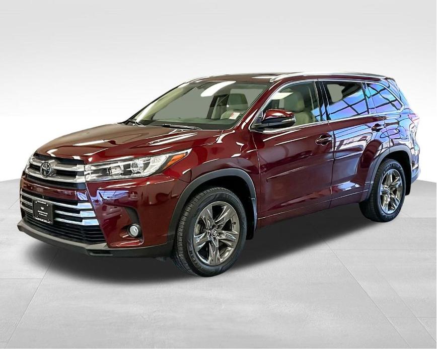 used 2018 Toyota Highlander car, priced at $28,250