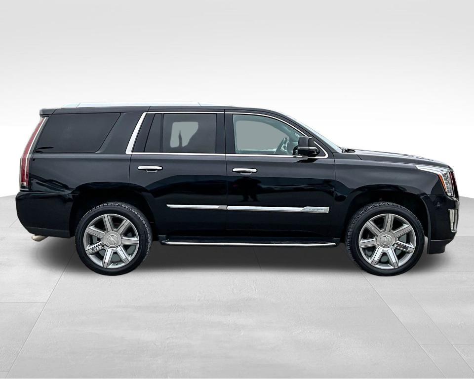 used 2016 Cadillac Escalade car, priced at $30,201