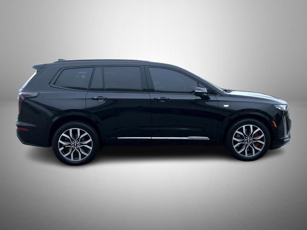 used 2023 Cadillac XT6 car, priced at $45,880
