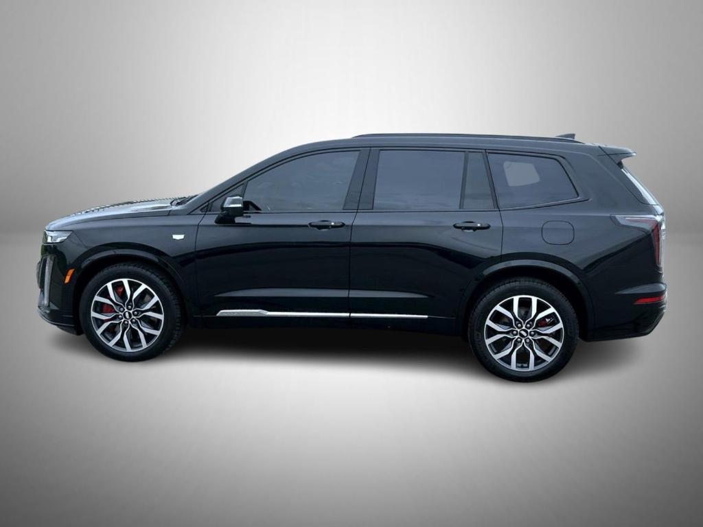 used 2023 Cadillac XT6 car, priced at $45,880