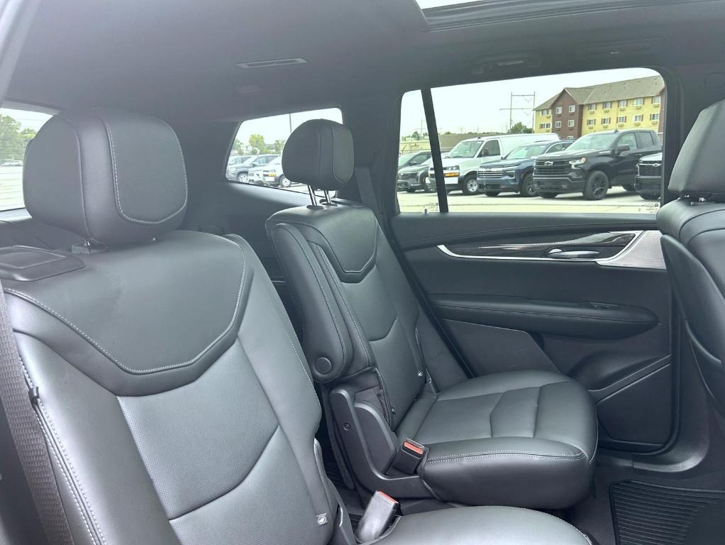 used 2023 Cadillac XT6 car, priced at $45,880