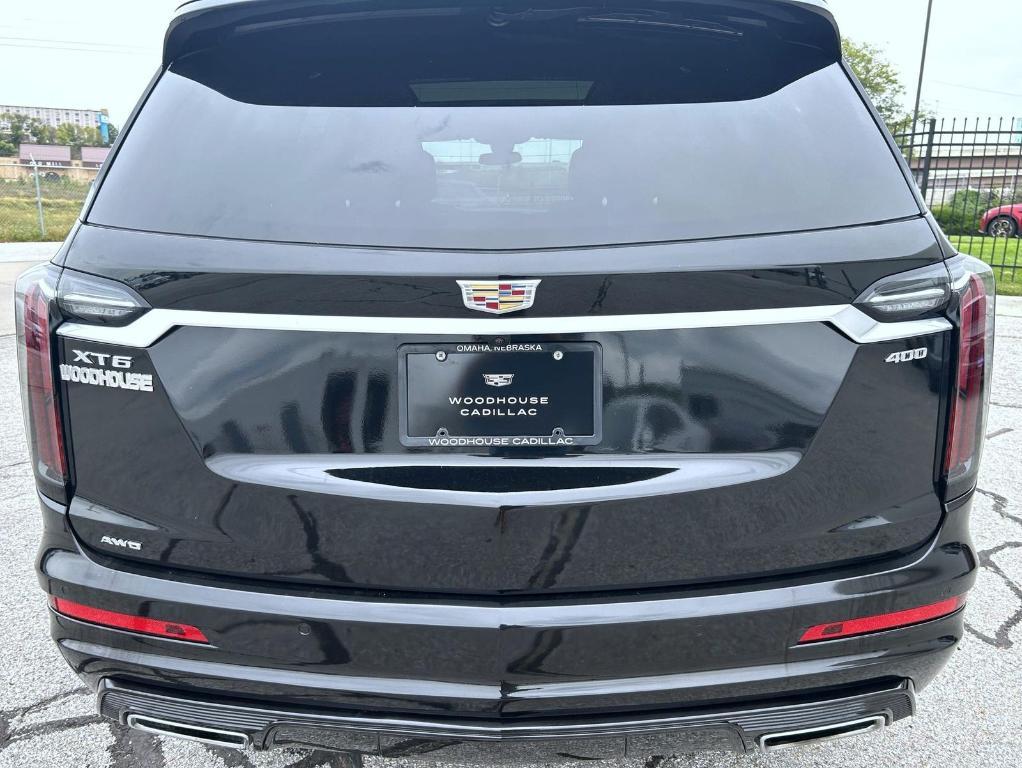 used 2023 Cadillac XT6 car, priced at $45,880