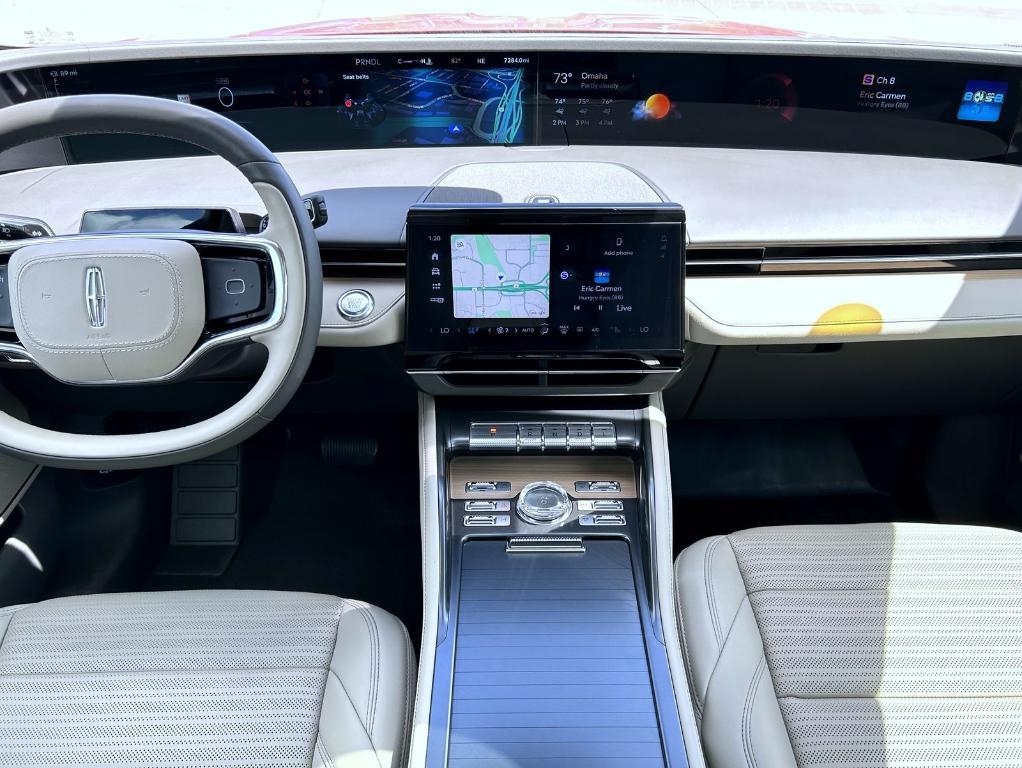 used 2025 Lincoln Nautilus car, priced at $59,770