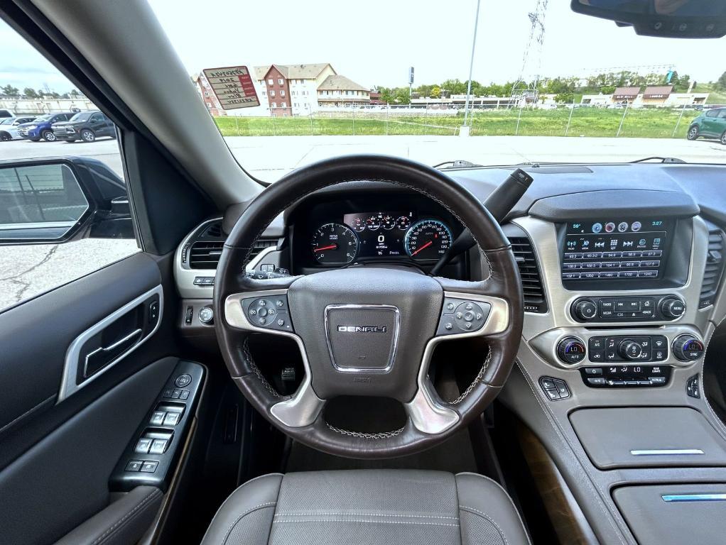 used 2019 GMC Yukon car, priced at $41,770