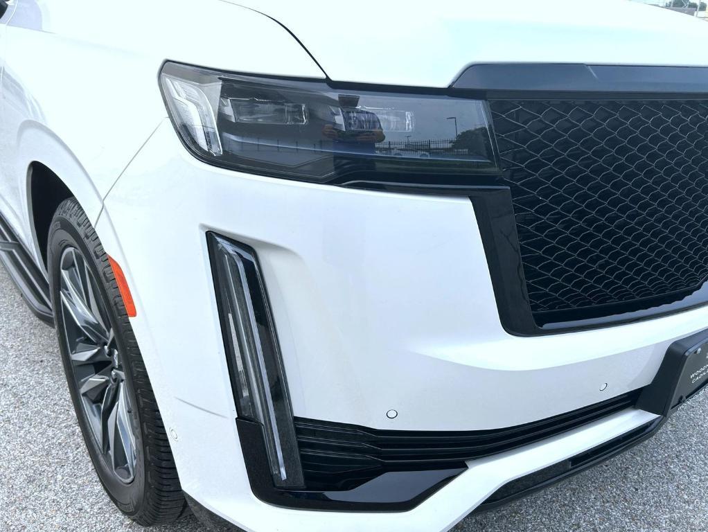 used 2024 Cadillac Escalade ESV car, priced at $95,440