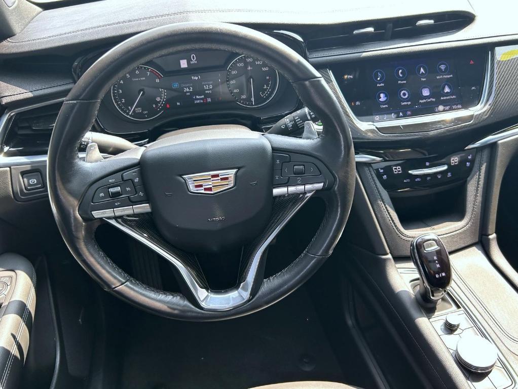 used 2023 Cadillac XT6 car, priced at $45,550