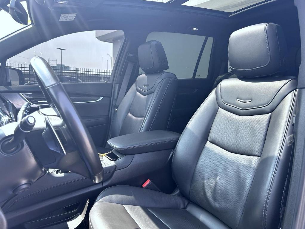 used 2023 Cadillac XT6 car, priced at $45,550